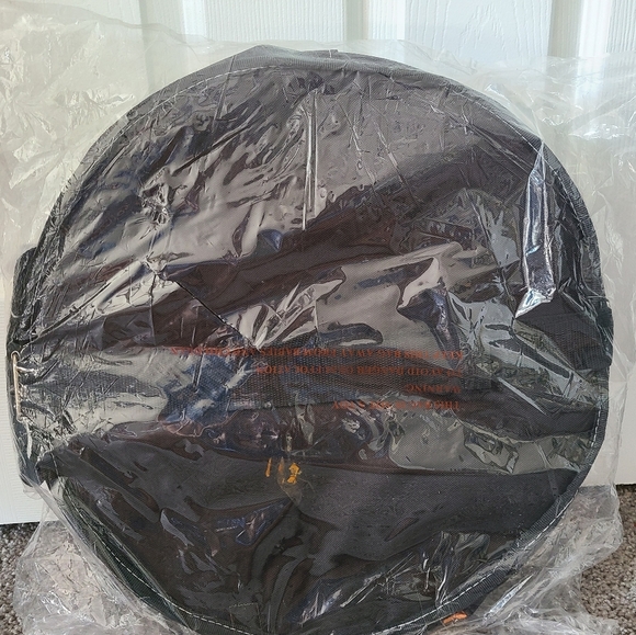 NWT Harley Davidson Motor Oil Can Cooler - Picture 4 of 5